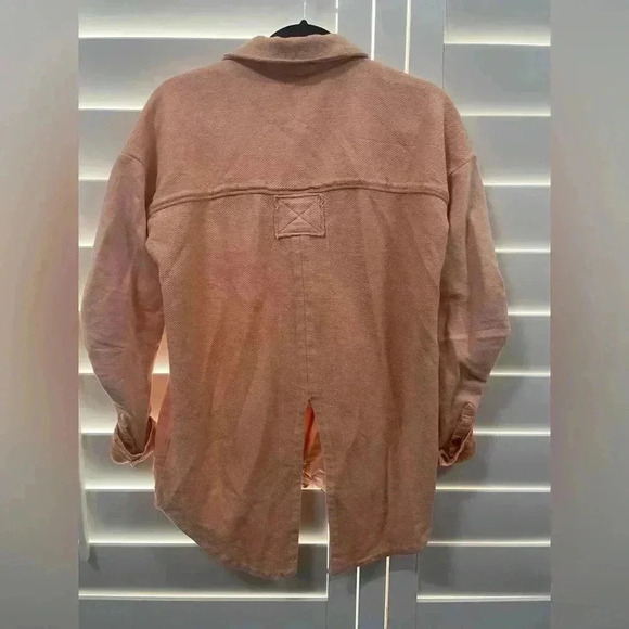 Pilcro Anthropologie Jacket Button Up Shirt Distressed Shacket Utility Peach XS - Picture 7 of 7